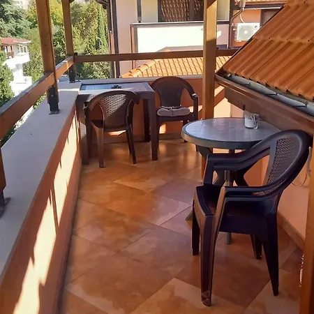 Art Park Studio Апартаменты
